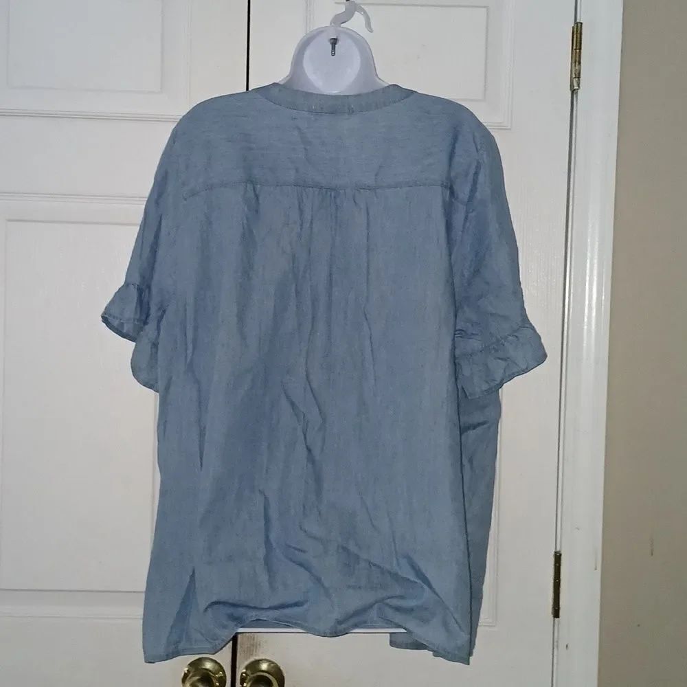 Kim Rogers curvy v neck button down short sleeve light wash denim blouse Sz 2X - Picture 4 of 6